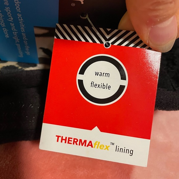 New Isotoner Active SmarTouch Gloves - Sz M/L - Picture 6 of 9